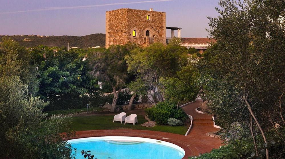-Luxury- Torretta Con Piscina E Spiaggia A 300 Mt Liscia di Vacca Kültér fotó